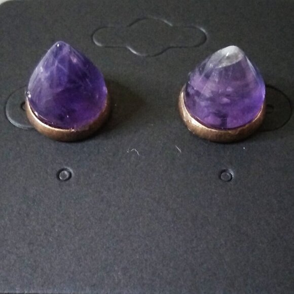 Edgy Amethyst Cone Studs Post Earrings ~ Tranquility & Calm ~ Reiki ~ Meditation - Picture 5 of 8